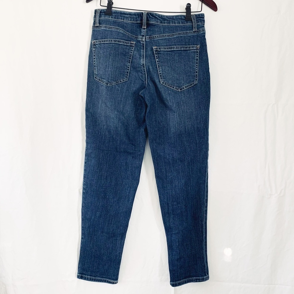 REITMANS Distressed Ankle Crop Jeans - Picture 3 of 10